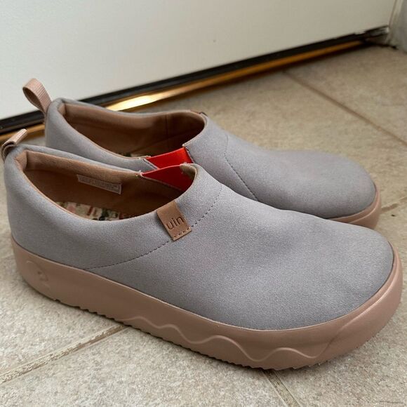 Men\'s Gray and Orange Slip-On Shoes